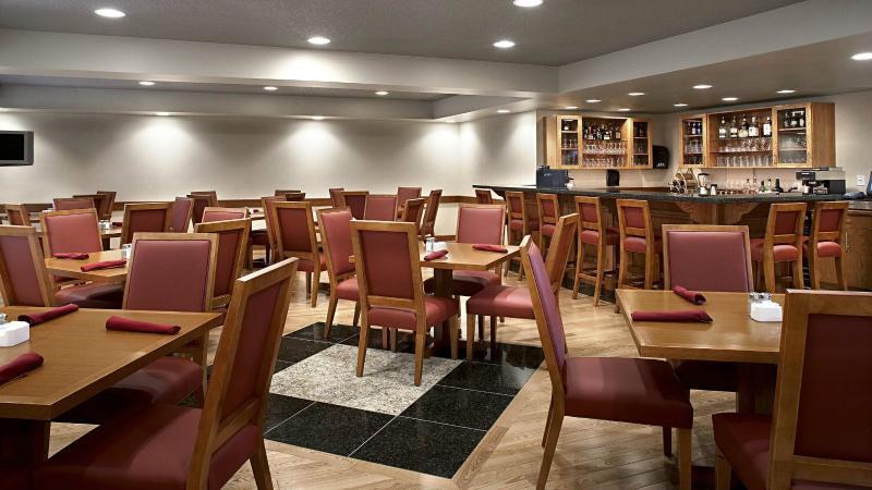 Prestige Prince George Lodge Екстериор снимка